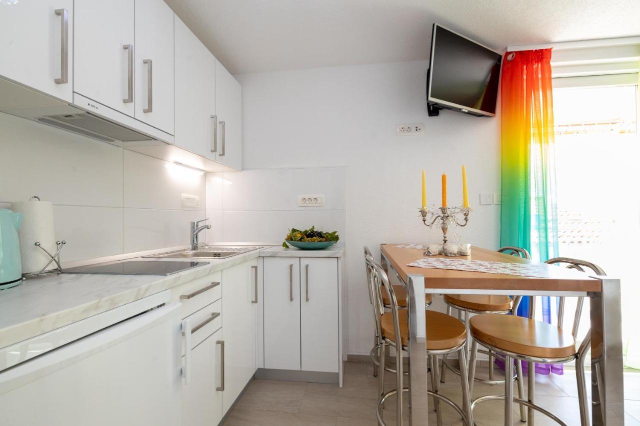 Apartmani Soldan Μακάρσκα Εξωτερικό φωτογραφία